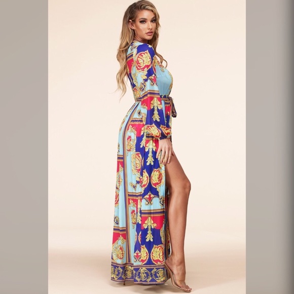 Versailles Print Long Sleeve Maxi dress - Picture 2 of 6